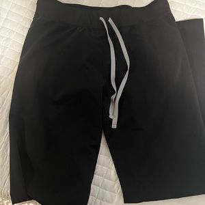 Figs Livingston black scrub pants small